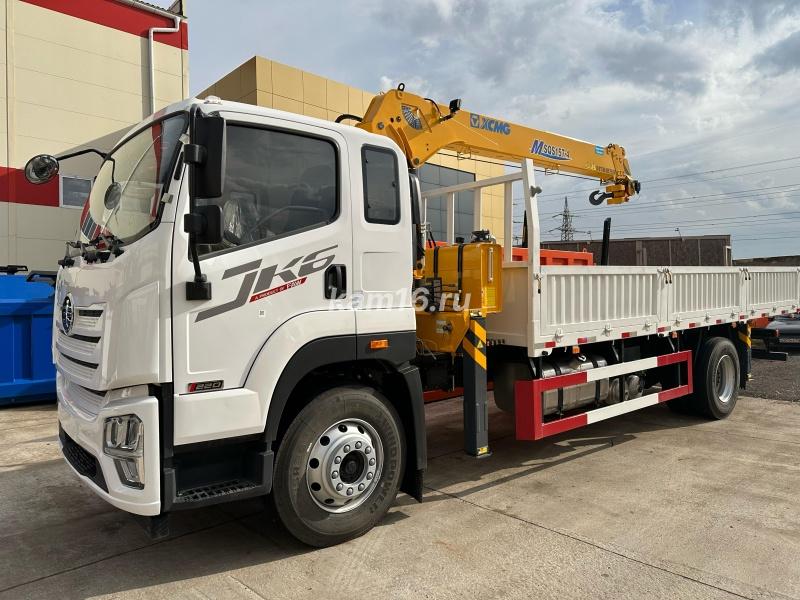 Автомобиль бортовой FAW JK6 КМУ XCMG SQS 157-4