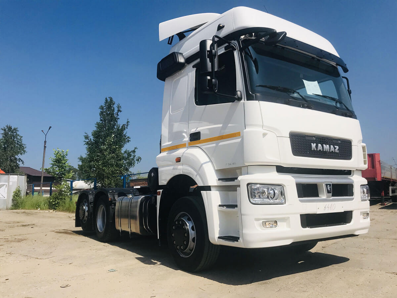 65209-001-87 (S5) Тягач КАМАЗ